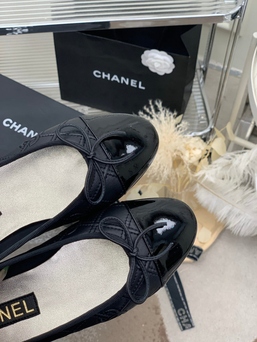 CHANEL BALLET FLAT GLOSSY BLACK LAMBSKIN