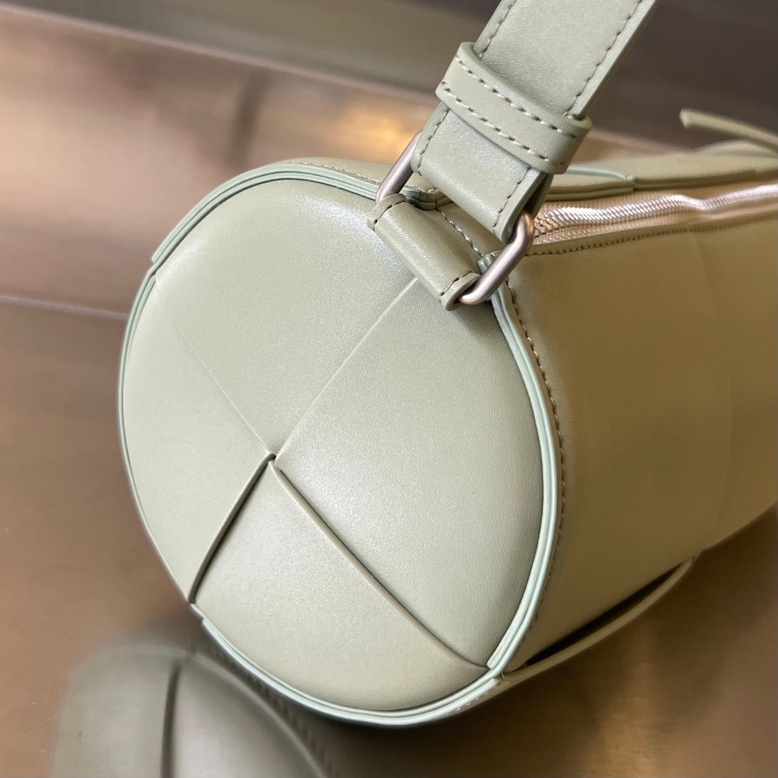 BOTTEGA VENETA CYLINDER CASSETTE 30 IN TRAVERTINE CALFSKIN