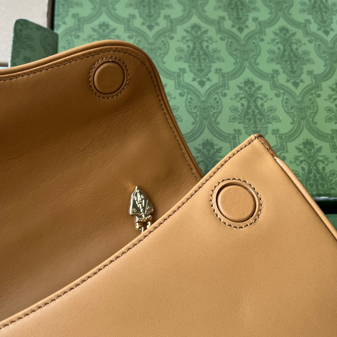 GUCCI EQUESTRIAN STYLE SHOULDER BAG 21 IN BROWN CALFSKIN GOLD HARDWARE