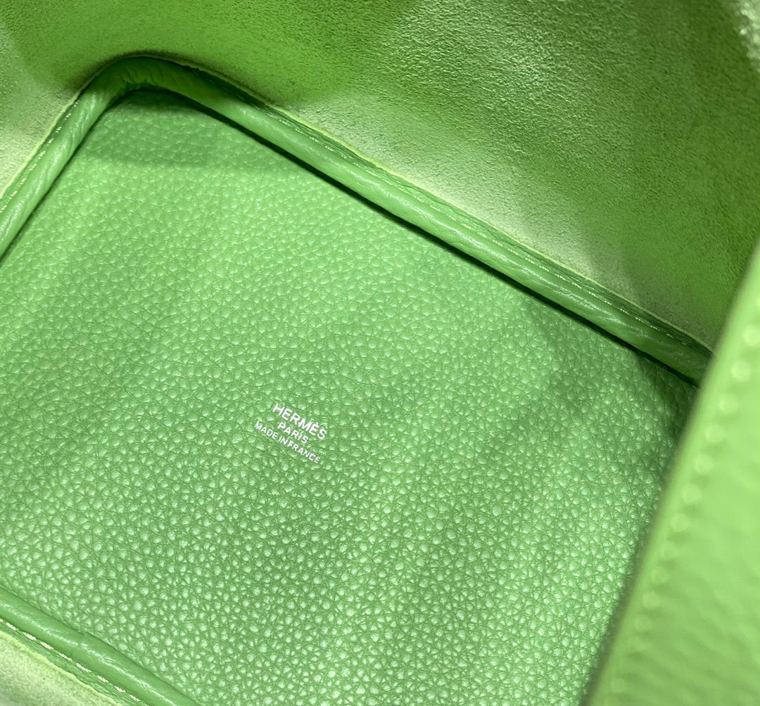 HERMES picotin lock 22 green togo shw