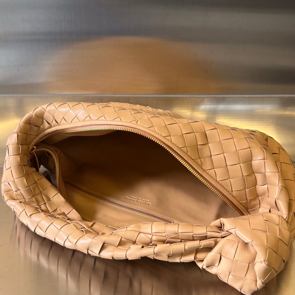 BOTTEGA VENETA SMALL JODIE 48 GOLDEN BROWN CALFSKIN