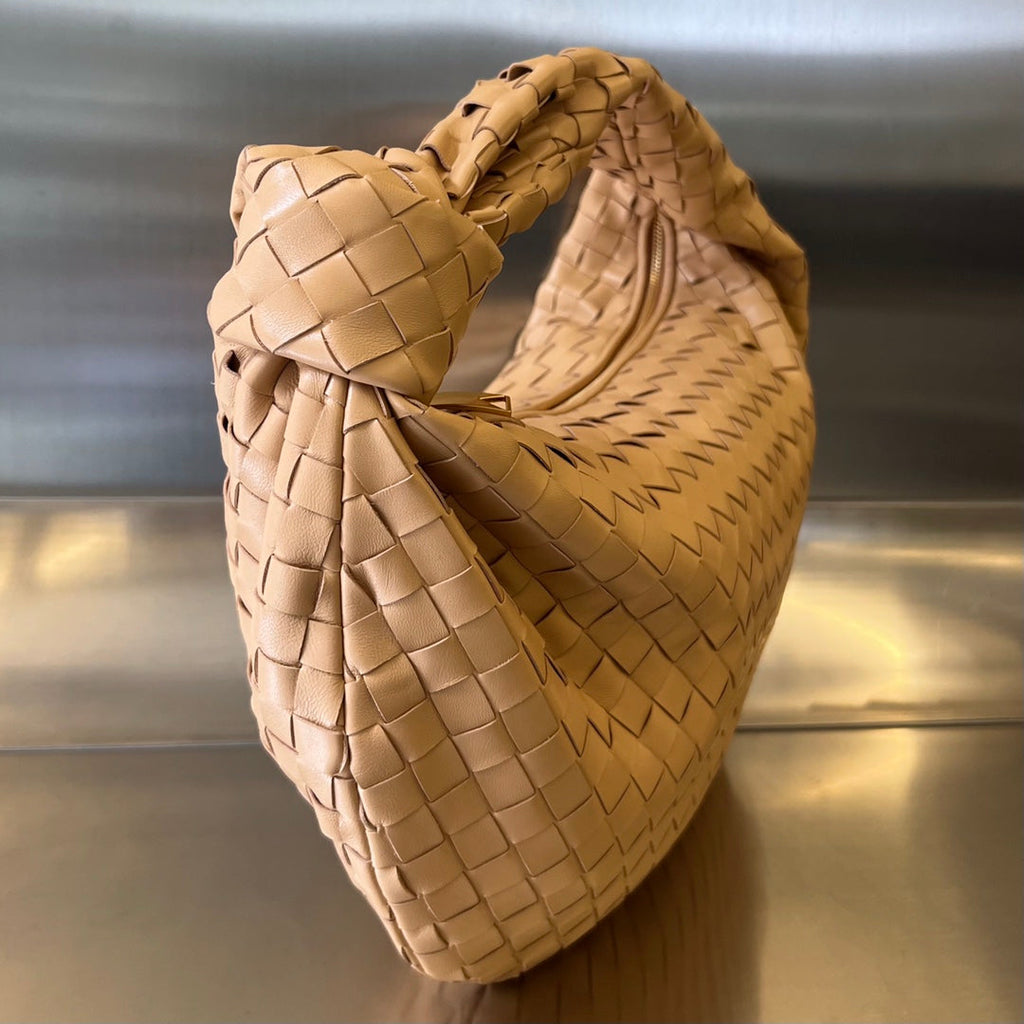 BOTTEGA VENETA SMALL JODIE 48 GOLDEN BROWN CALFSKIN