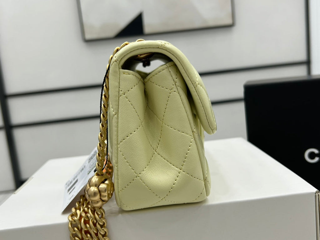 CHANEL SMALL 20 FLAP BAG IN NEON YELLOW CALFSKIN GOLD HARDWARE