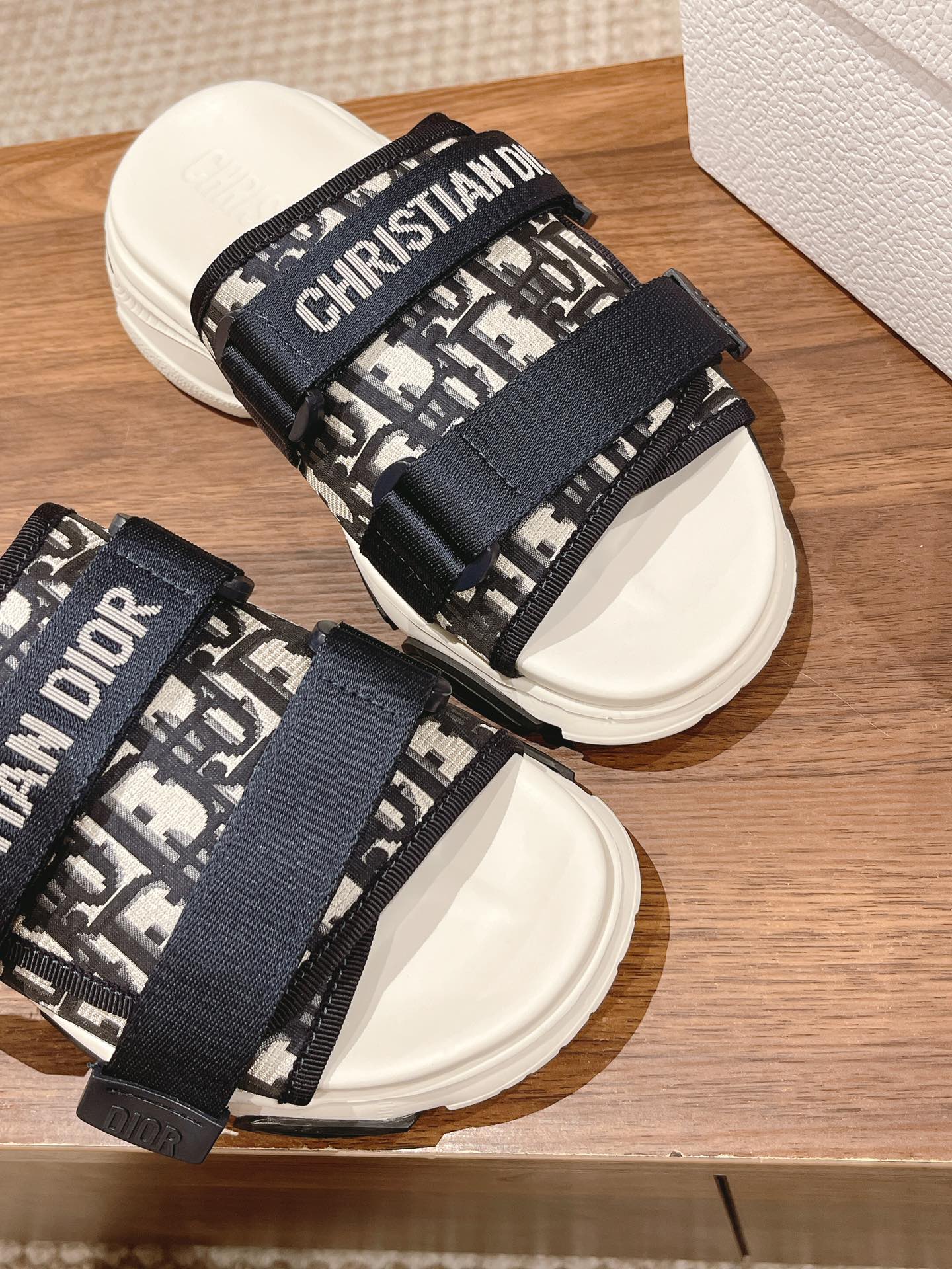 DIOR PLATFORM SLIDES 25S 30 MM IN MIDNIGHT BLUE MIX WHITE FABRIC AND CALFSKIN