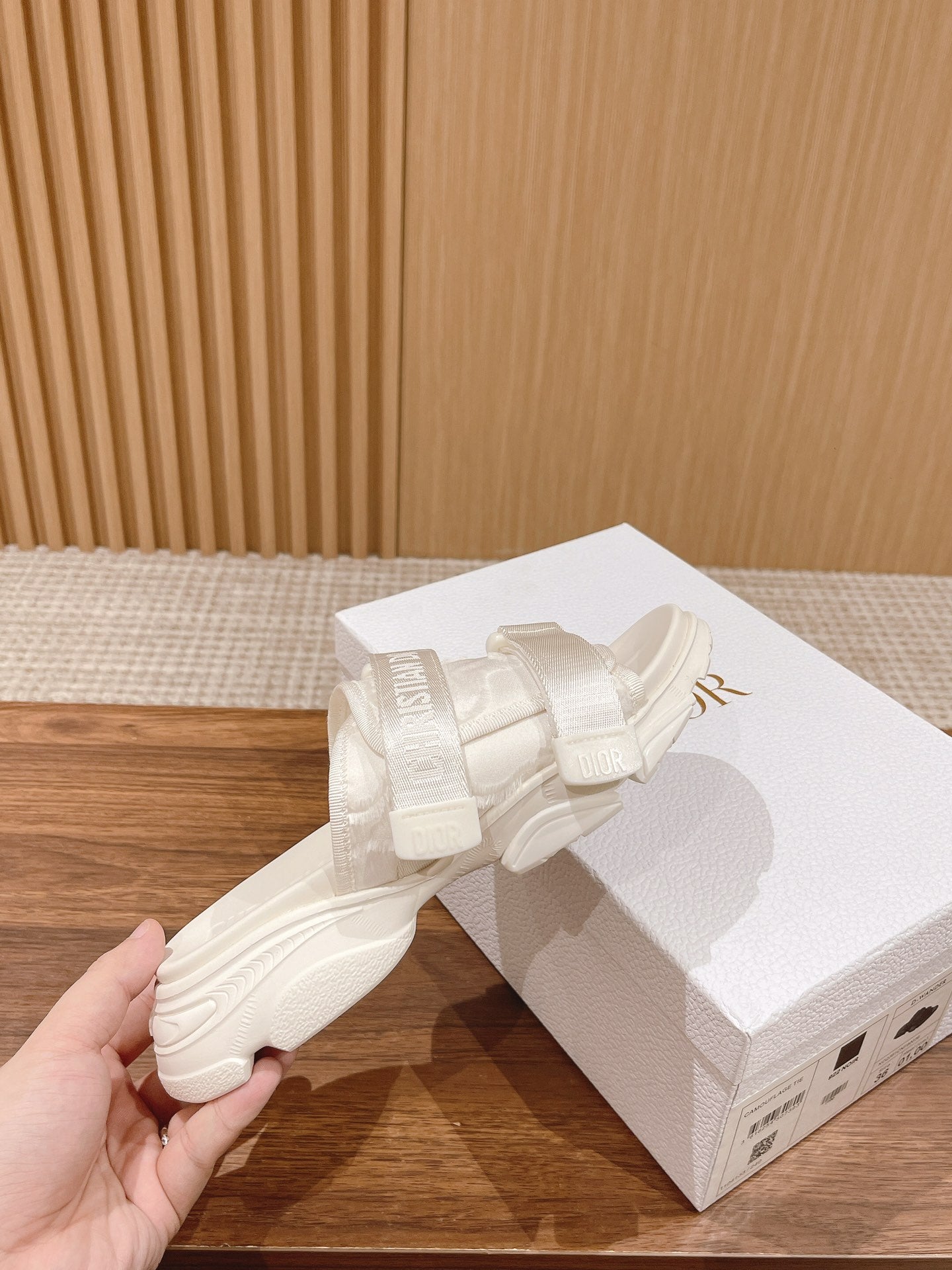 DIOR PLATFORM SLIDES 25S 30 MM IN CREAM WHITE FABRIC AND CALFSKIN