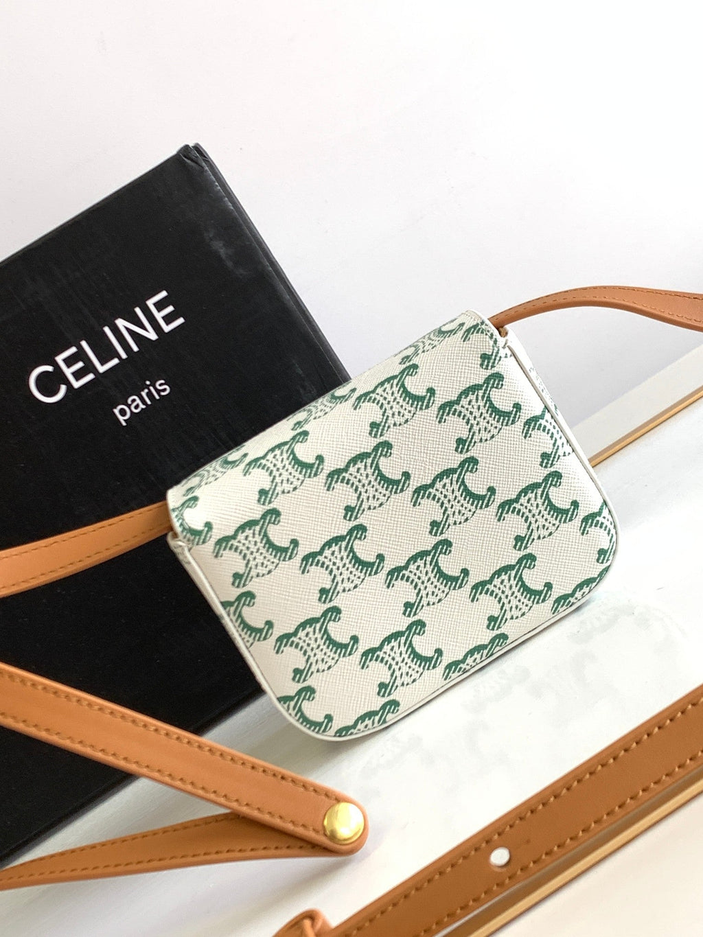 CELINE TRIPHOME 11 GREEN WHITE COWHIDE LEATHER