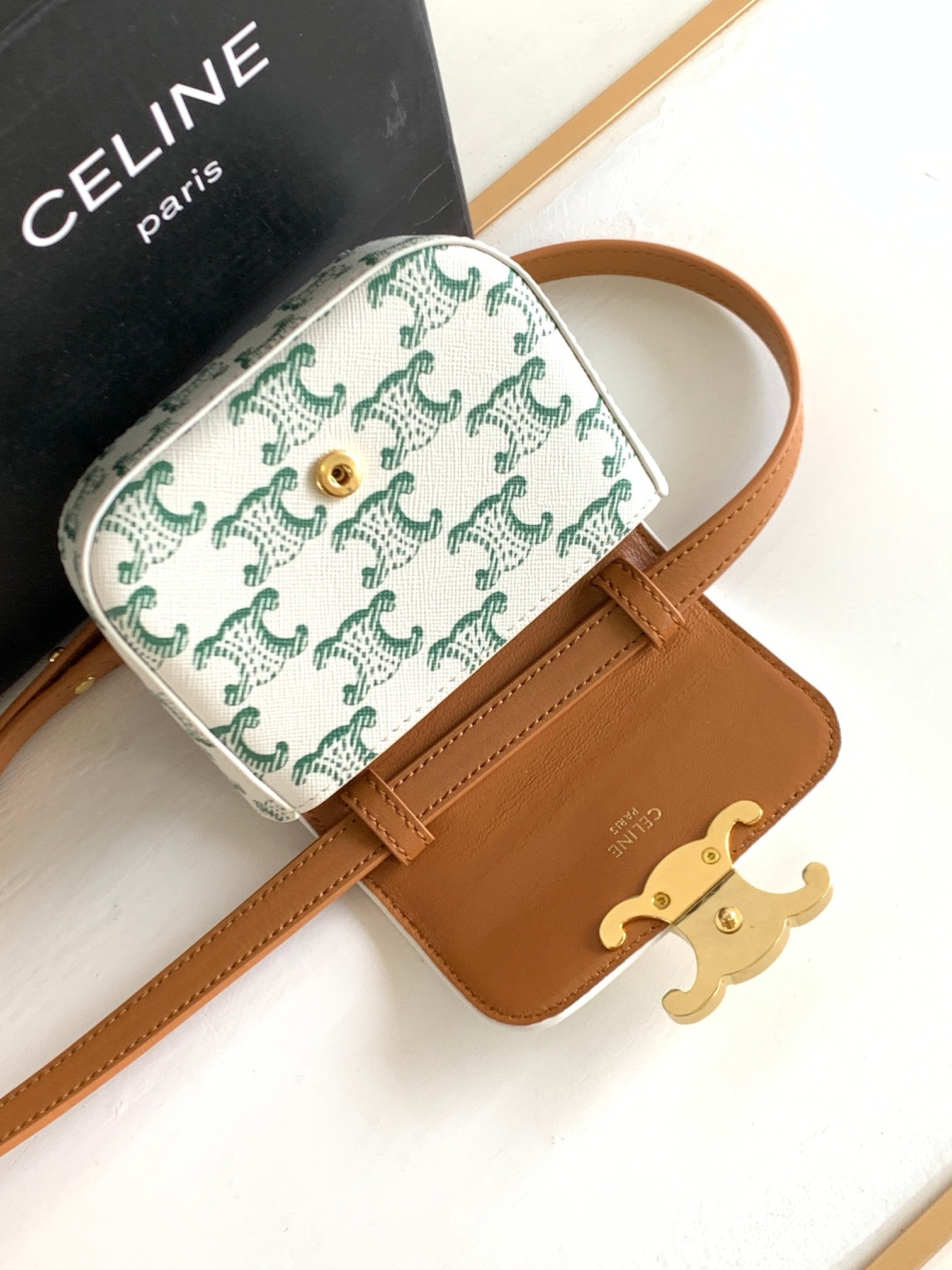 CELINE TRIPHOME 11 GREEN WHITE COWHIDE LEATHER