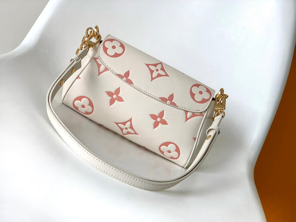 LOUIS VUITTON FAVORITE BAG 24 IN BEIGE MIX PINK MONOGRAM SOFT GRAINED COWHIDE