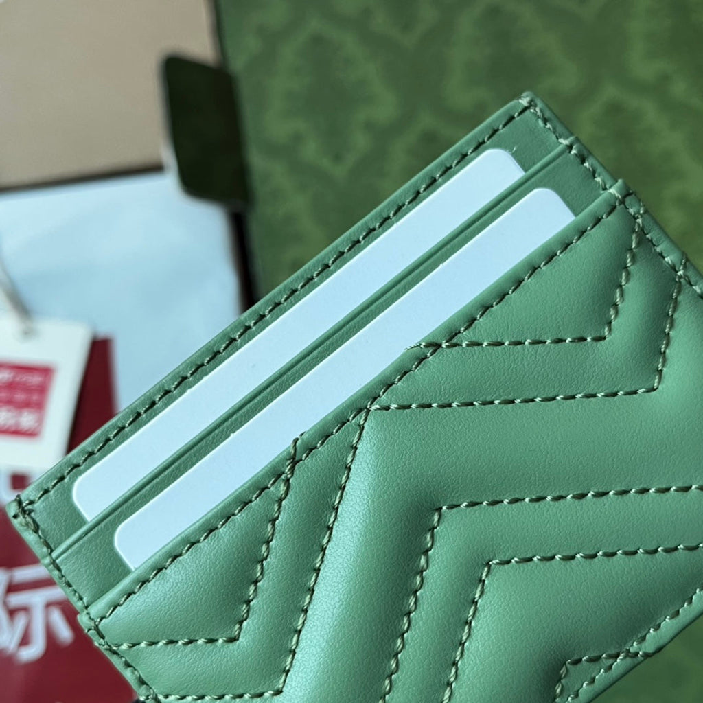 GUCCI MARMONT QUILTED CARD CASE 10 IN LIGHT GREEN LAMBSKIN