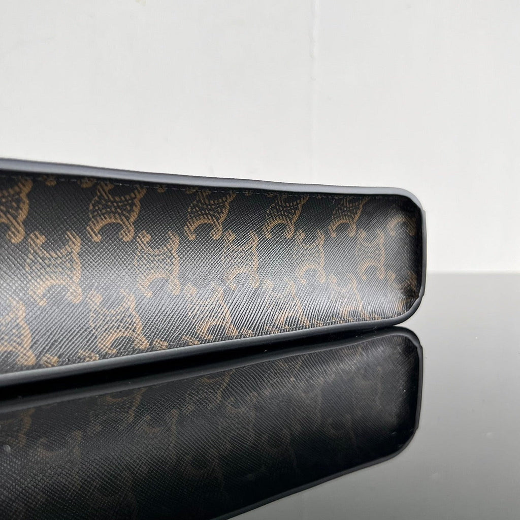 CELINE CABAS TRIOMPHE 21 BLACK CALFSKIN TOTE