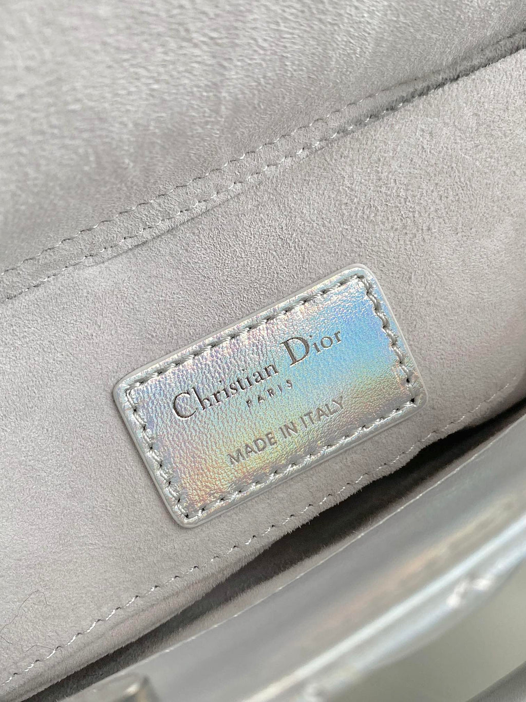 DIOR D-JOY BAG 22 IN SILVER LAMBSKIN