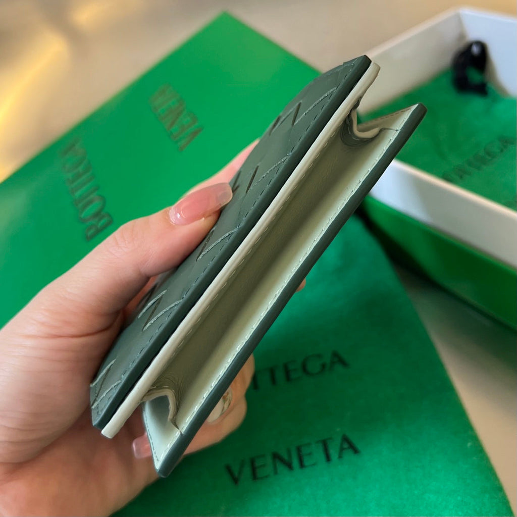 BOTTEGA VENETA INTRECCIATO BUSINESS 11 EMERALD GREEN CALFSKIN CARD CASE