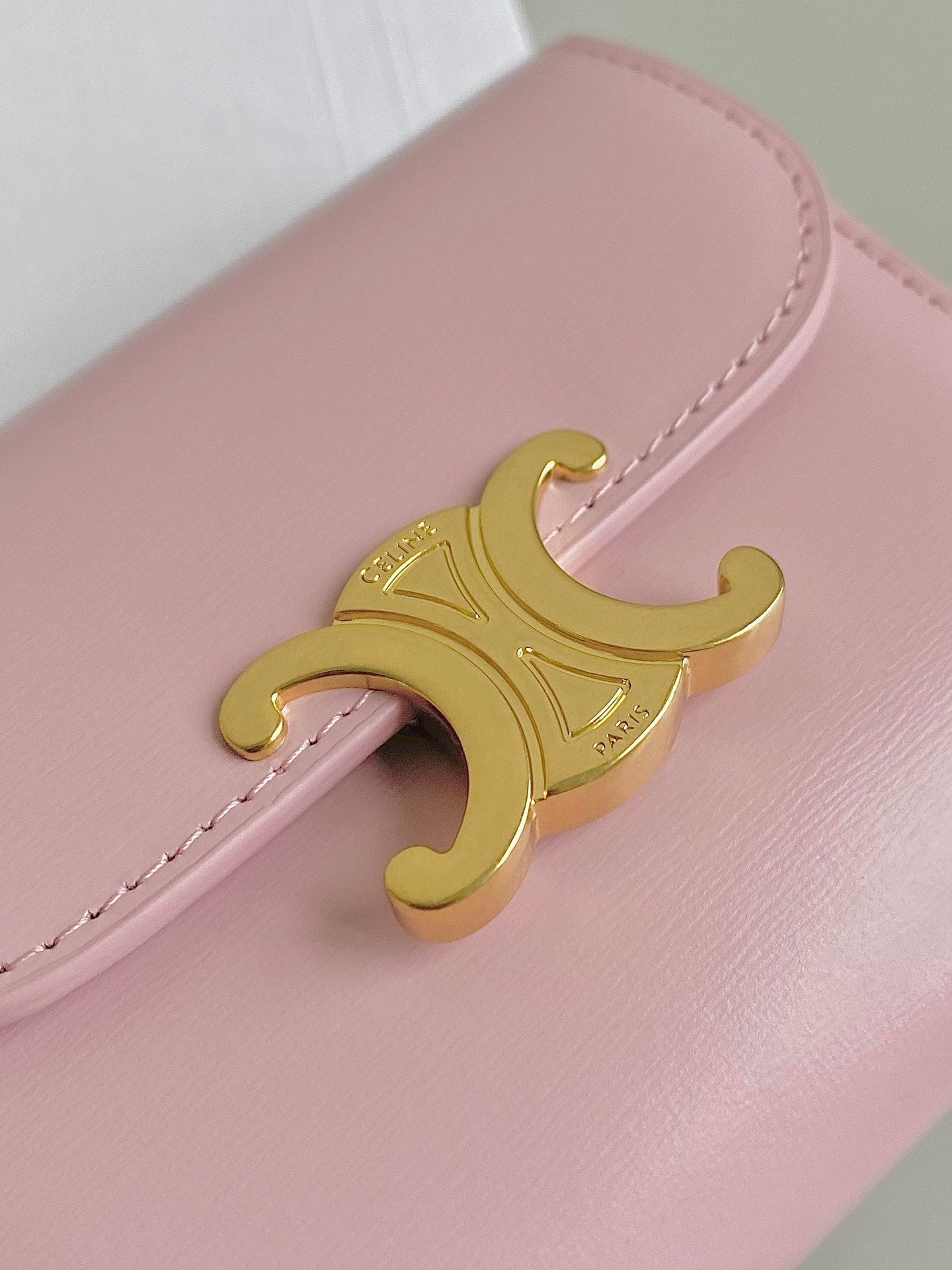 CELINE TRIPHOME 10 TRIFOLD WALLET CALFSKIN PINK PASTEL