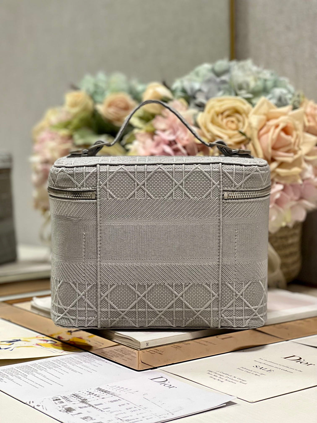 DIOR SMALL 25 TRAVEL VANITY CASE WITH SHOULDER STRAP DOVE GRAY