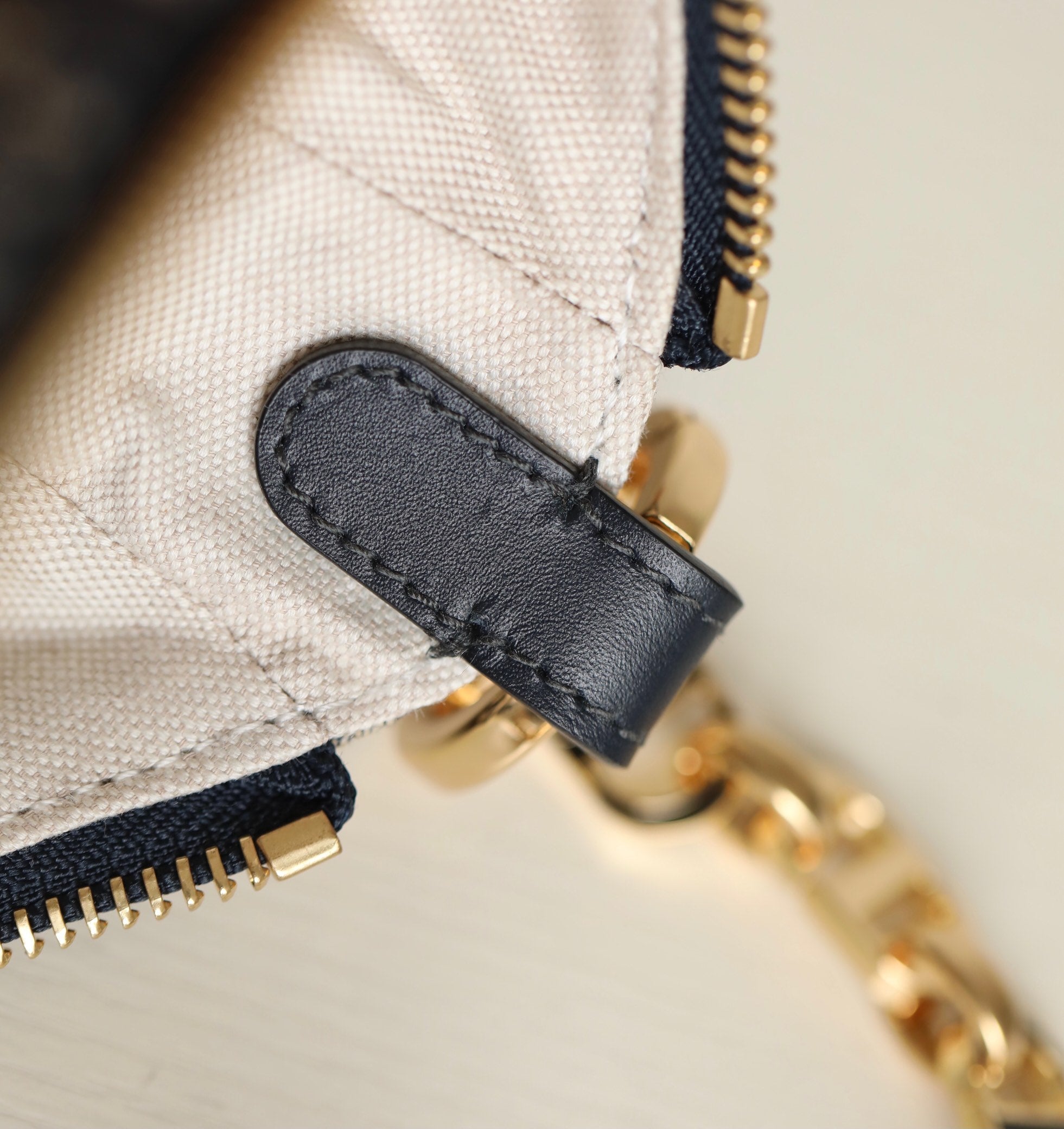 DIOR CD LOUNGE 26 BAG IN BLUE OBLIQUE JACQUARD