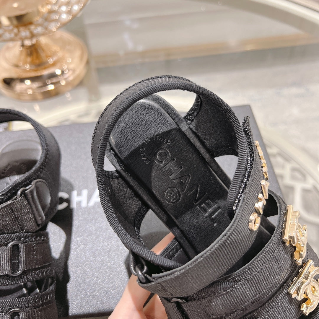 CHANEL Double C  Xiaoxiang Chain Fabric Head Chunky Sandal Black Lambskin