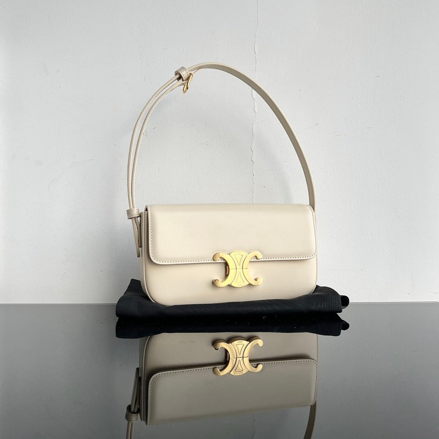 CELINE TRIOMPHE 20 WHITE CREAM CALFSKIN