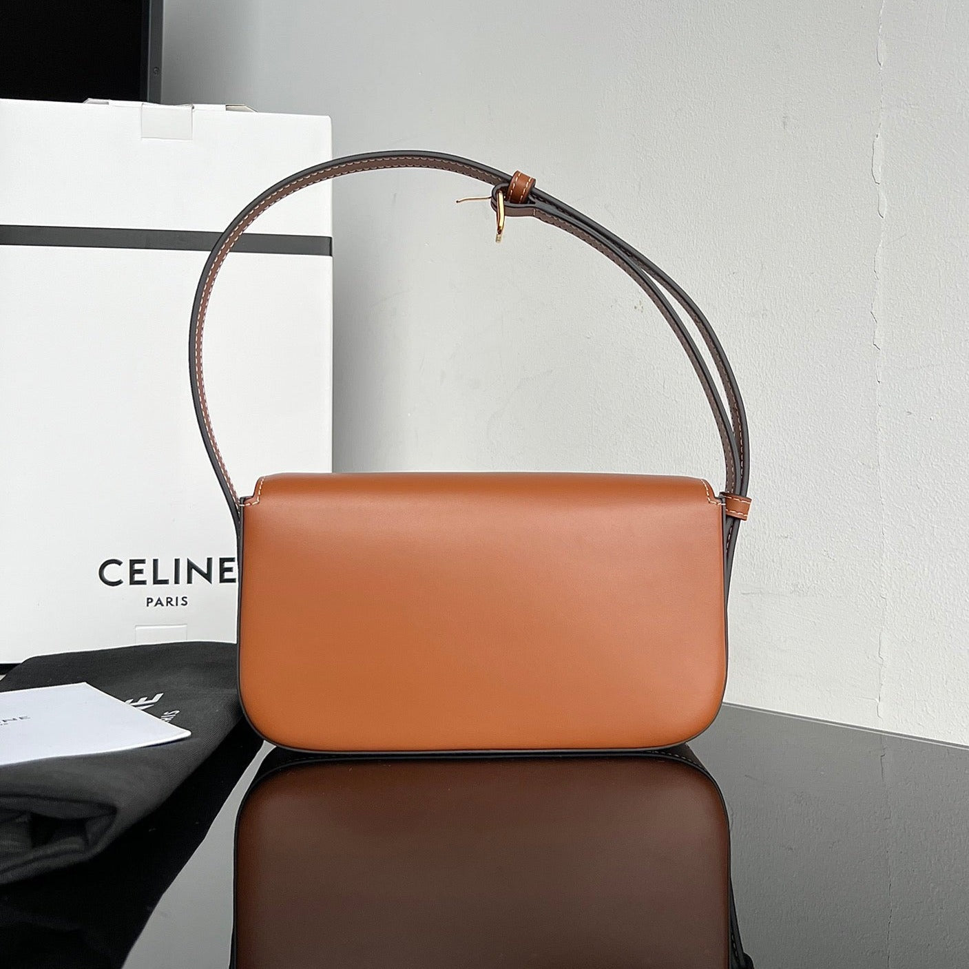 CELINE TRIOMPHE 20 CIDER ORANGE CALFSKIN