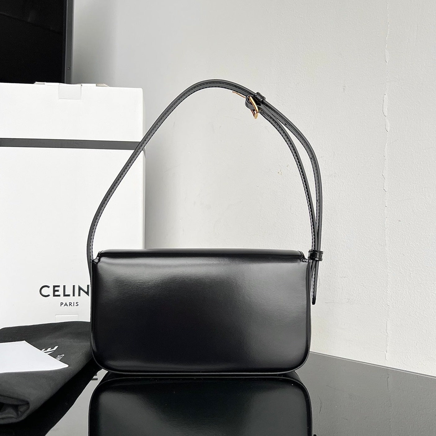 CELINE TRIOMPHE 20 BLACK CALFSKIN