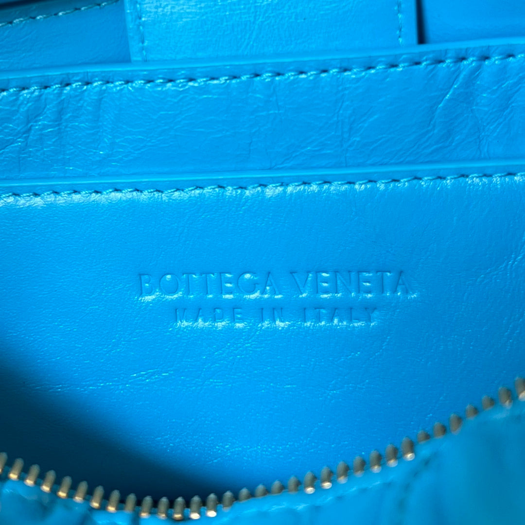 BOTTEGA VENETA SMALL BRICK CASSETTE 23 IN SKY BLUE SOFT LAMBSKIN