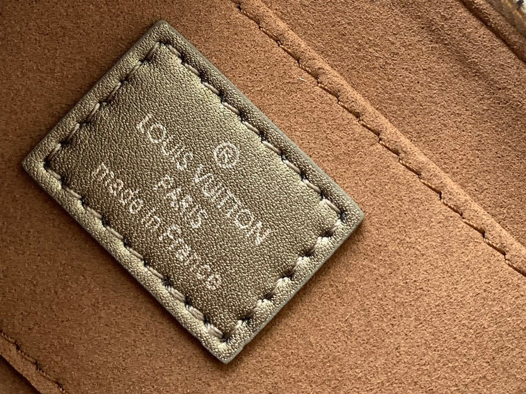 LOUIS VUITTON LV 25S LEXINGTON PREMIUM ORIGINAL HANDBAG 21 IN BEIGE GRAY MOONOGRAM CALFSKIN SHIMMERING METALLIC GOLD