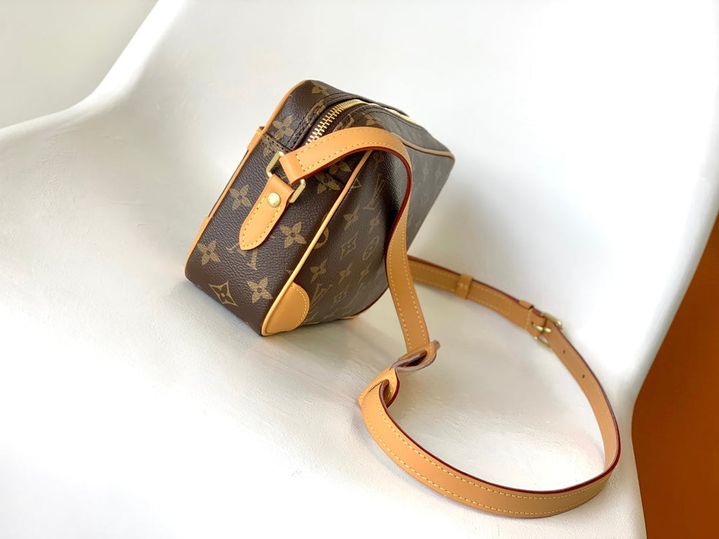 LOUIS VUITTON TROCADERO MINI MESSENGER BAG 23 IN BEIGE AND BROWN MONOGRAM COATED CANVAS