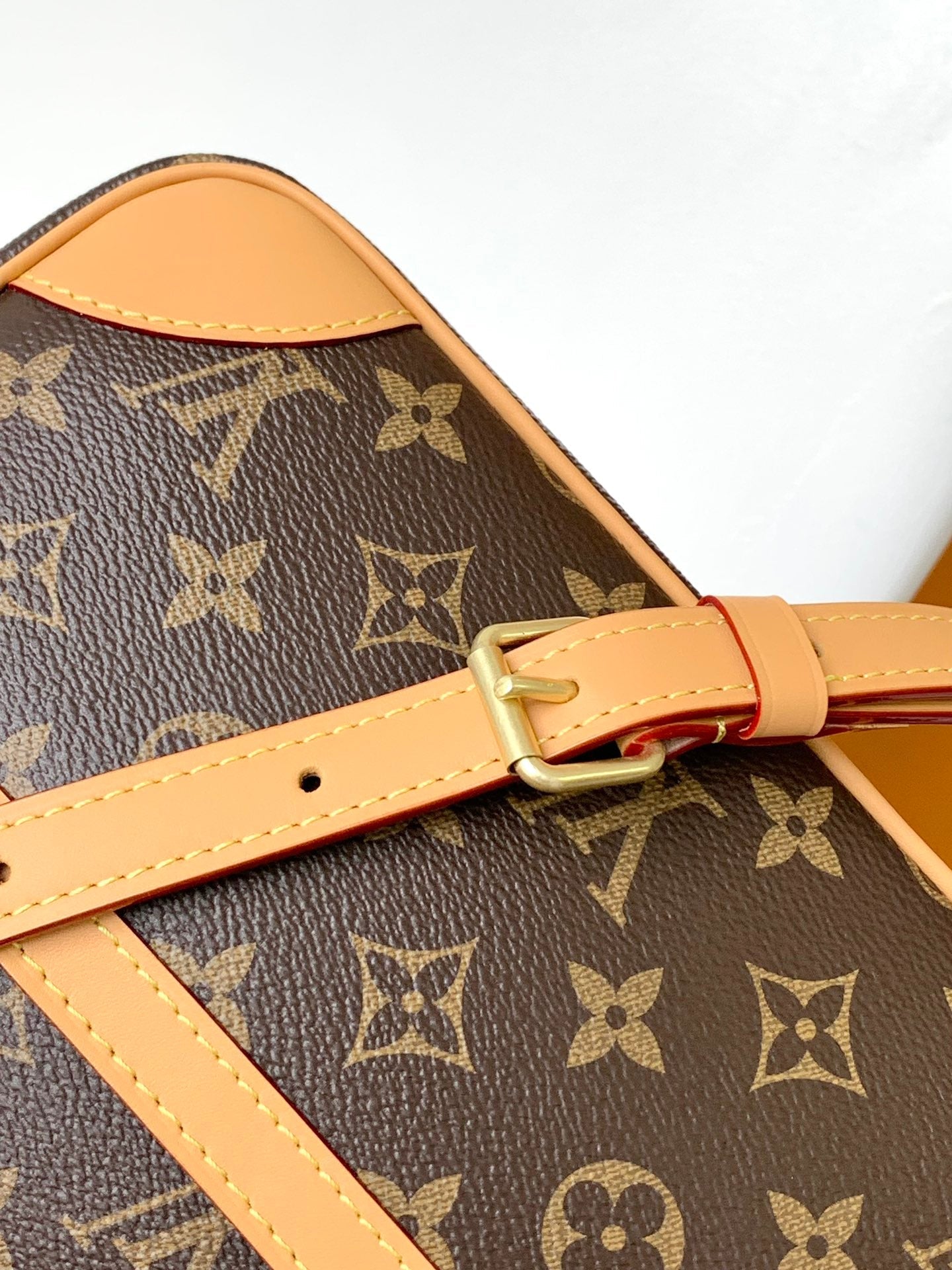 LOUIS VUITTON TROCADERO MINI MESSENGER BAG 23 IN BEIGE AND BROWN MONOGRAM COATED CANVAS