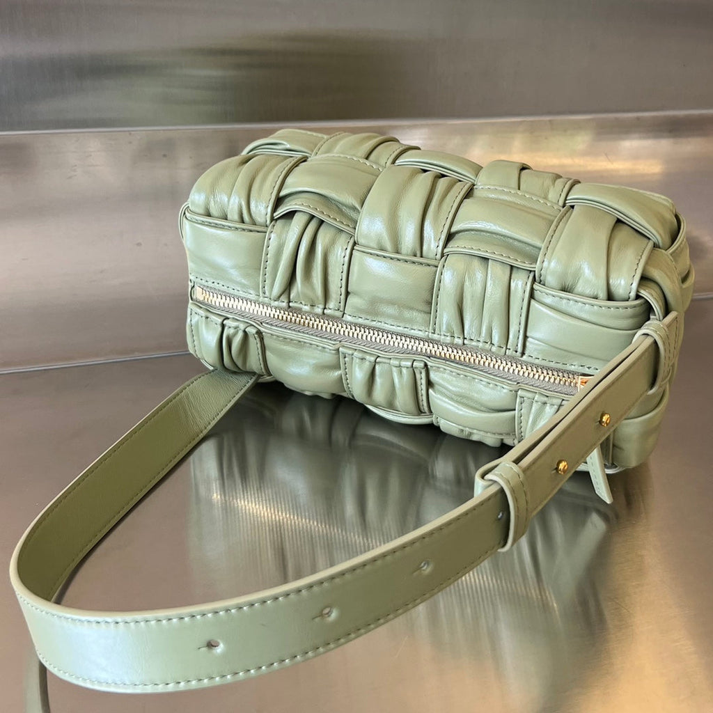 BOTTEGA VENETA SMALL BRICK CASSETTE 23 IN SWAMP GREEN SOFT LAMBSKIN