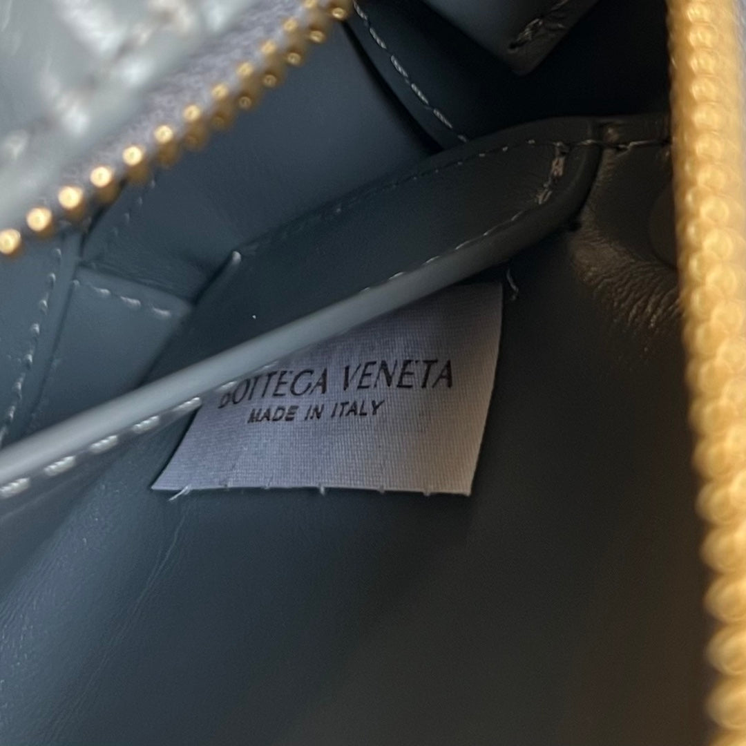 BOTTEGA VENETA SMALL BRICK CASSETTE 23 IN ZINC GRAY SOFT LAMBSKIN