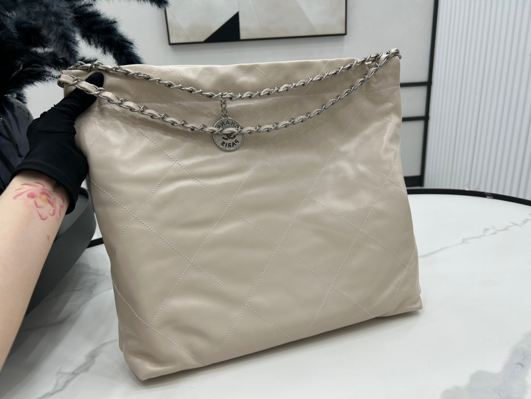 CHANEL LARGE 42 HANDBAG IN BEIGE CREAM CALFSKIN SILVER HARDWARE