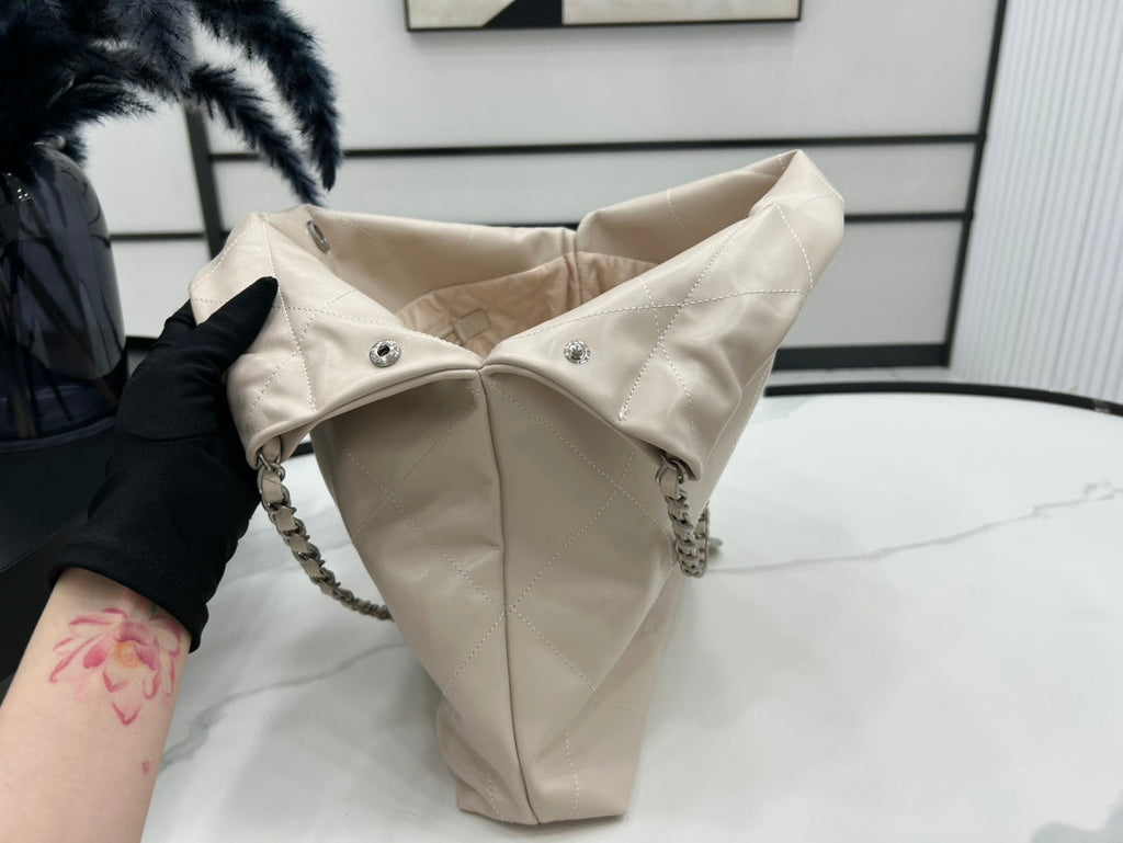 CHANEL LARGE 42 HANDBAG IN BEIGE CREAM CALFSKIN SILVER HARDWARE