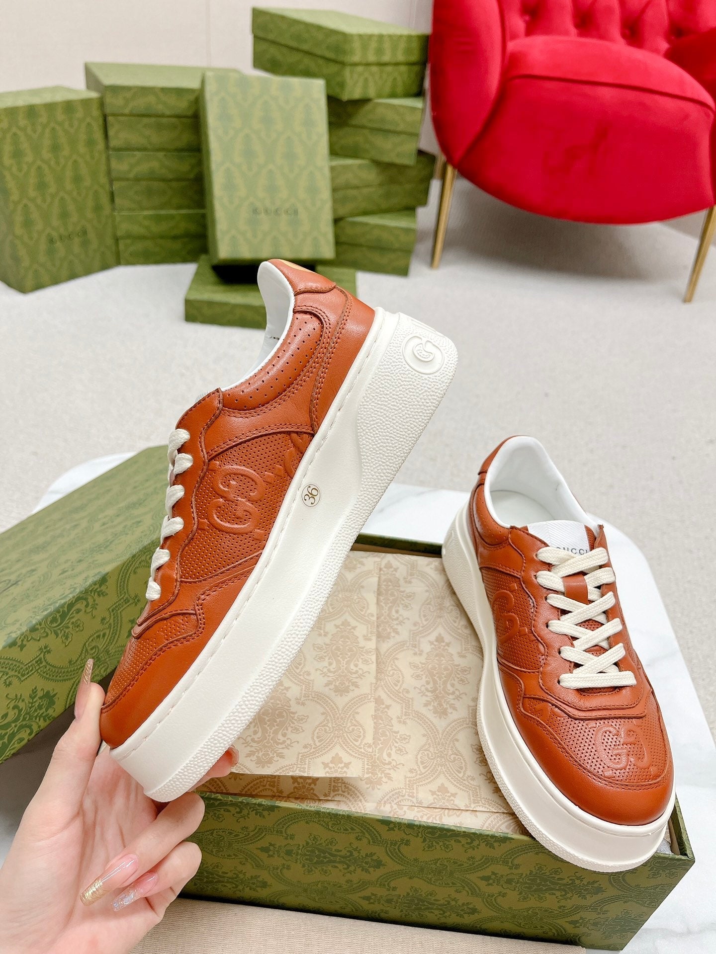 GUCCI EMBOSSED TRAINER CARAMEL CALFSKIN