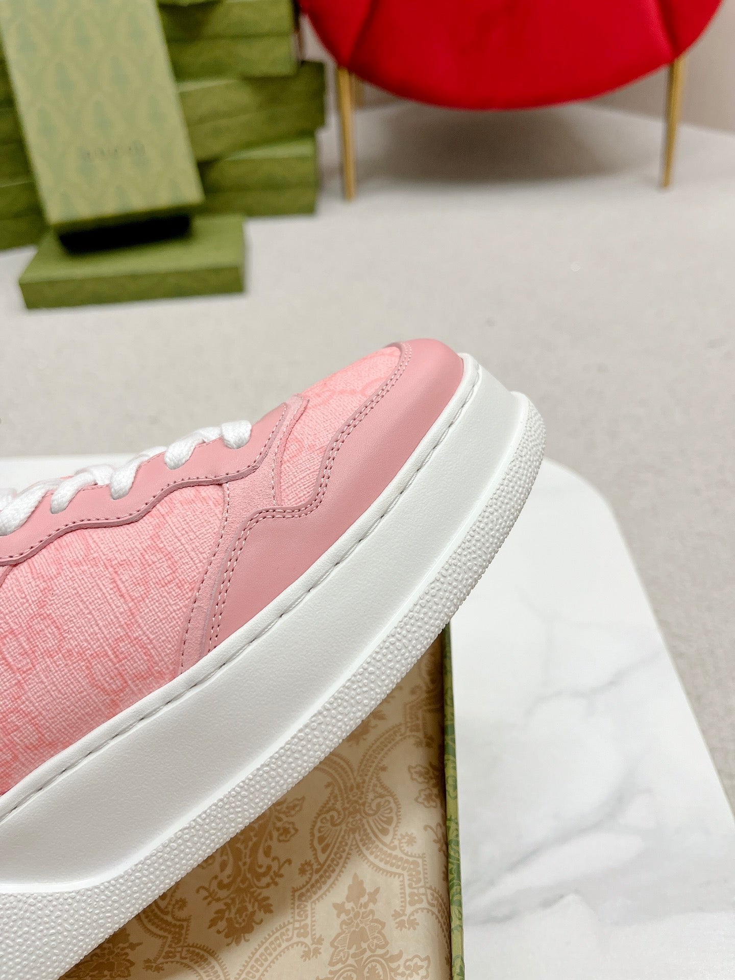 GUCCI TRAINER LIGHT PINK CALFSKIN