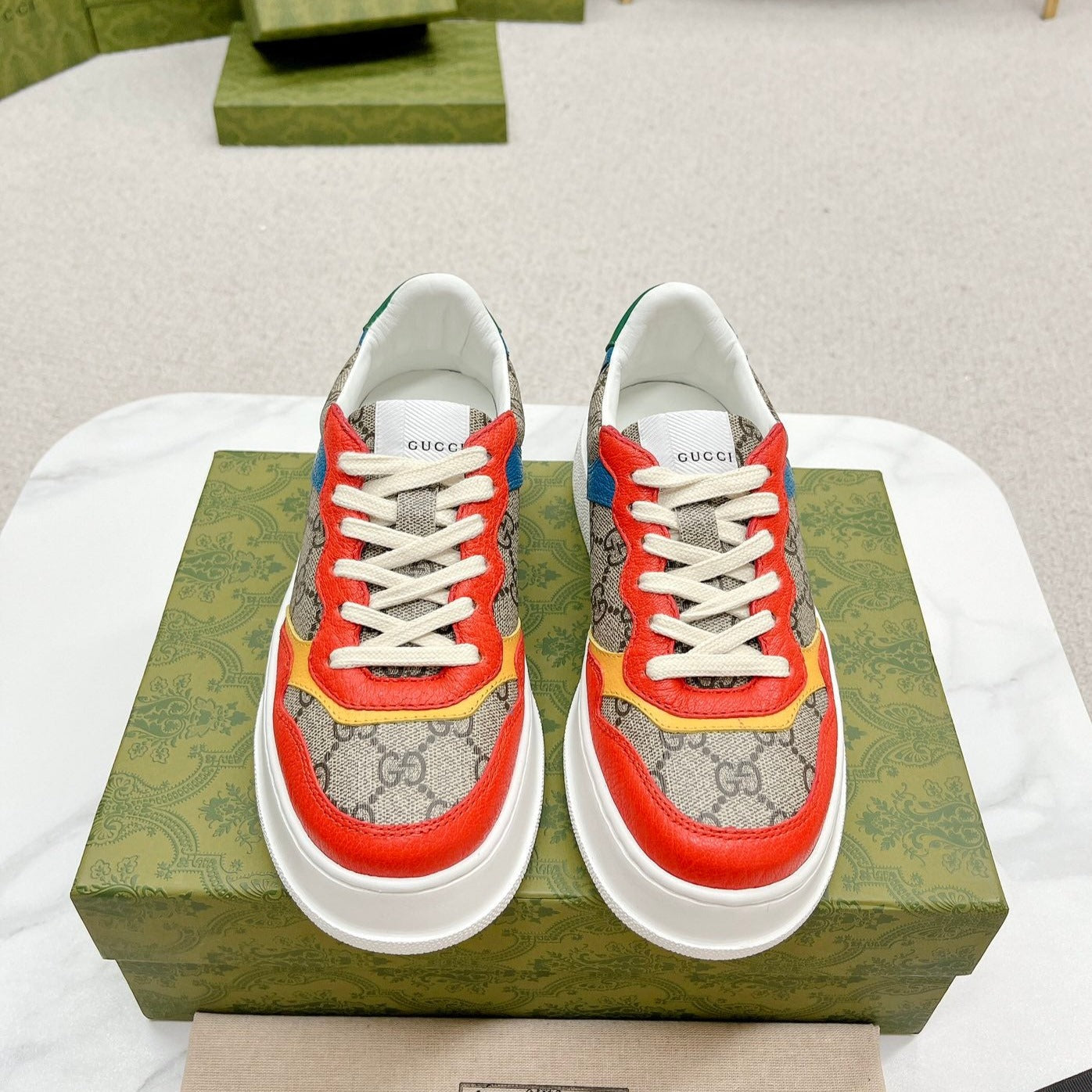 GUCCI TRAINER LIGHT BROWN AND CANDY CALFSKIN