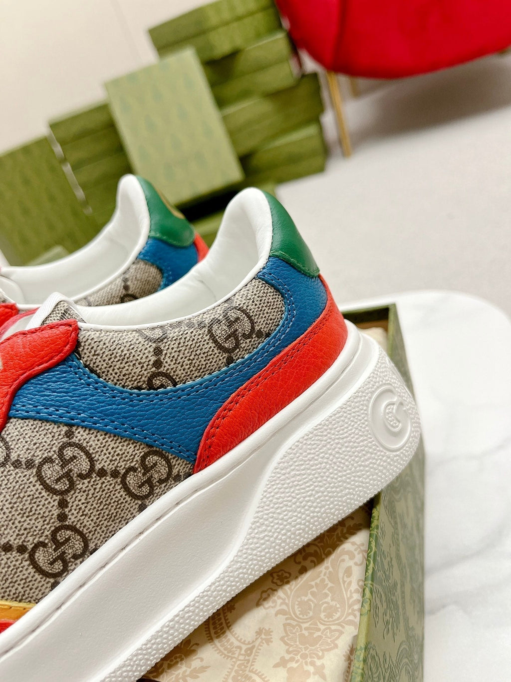 GUCCI TRAINER LIGHT BROWN AND CANDY CALFSKIN