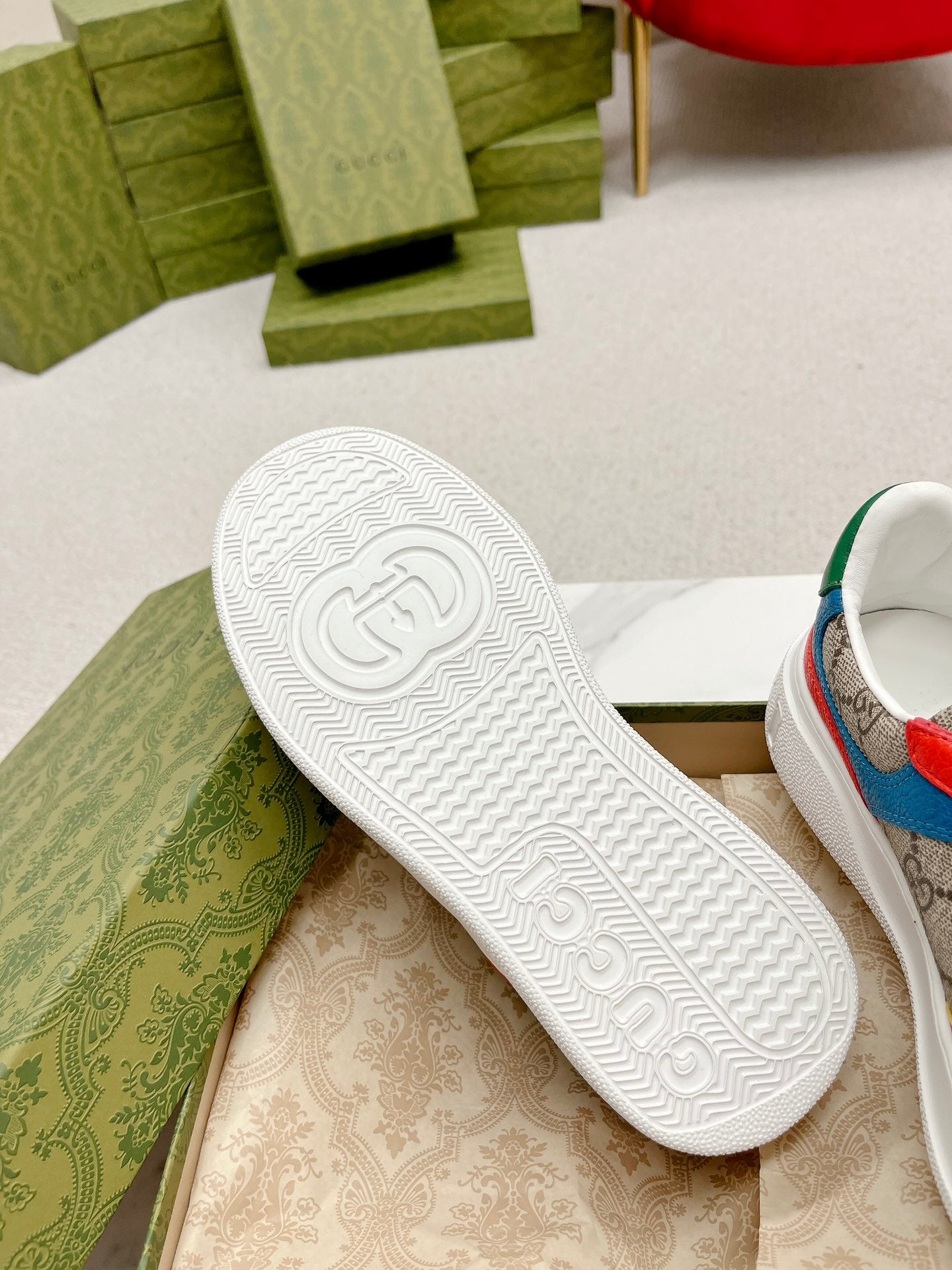 GUCCI TRAINER LIGHT BROWN AND CANDY CALFSKIN