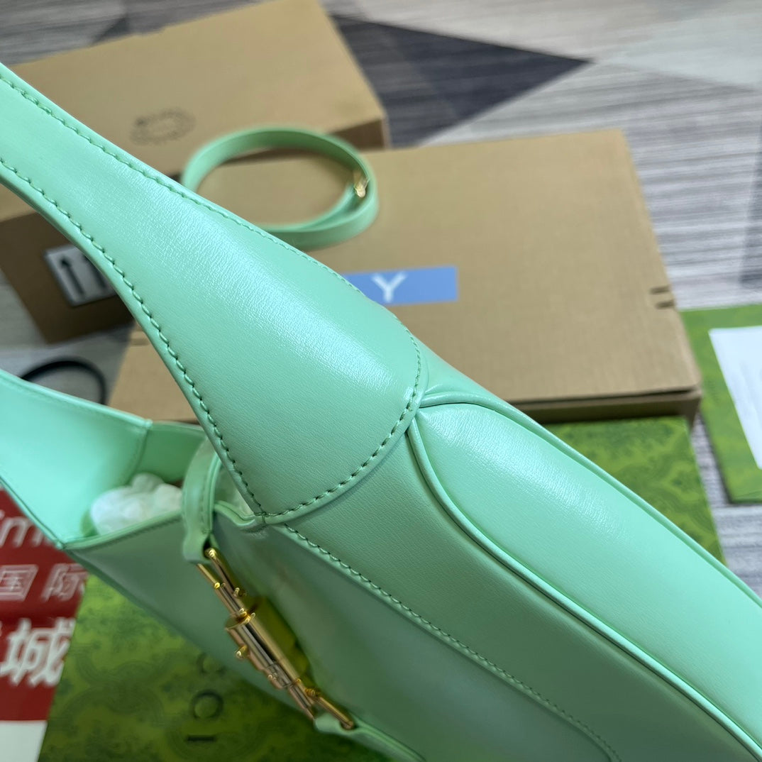 GUCCI JACKIE SMALL 28 SHOULDER BAG IN LIGHT GREEN CALFSKIN