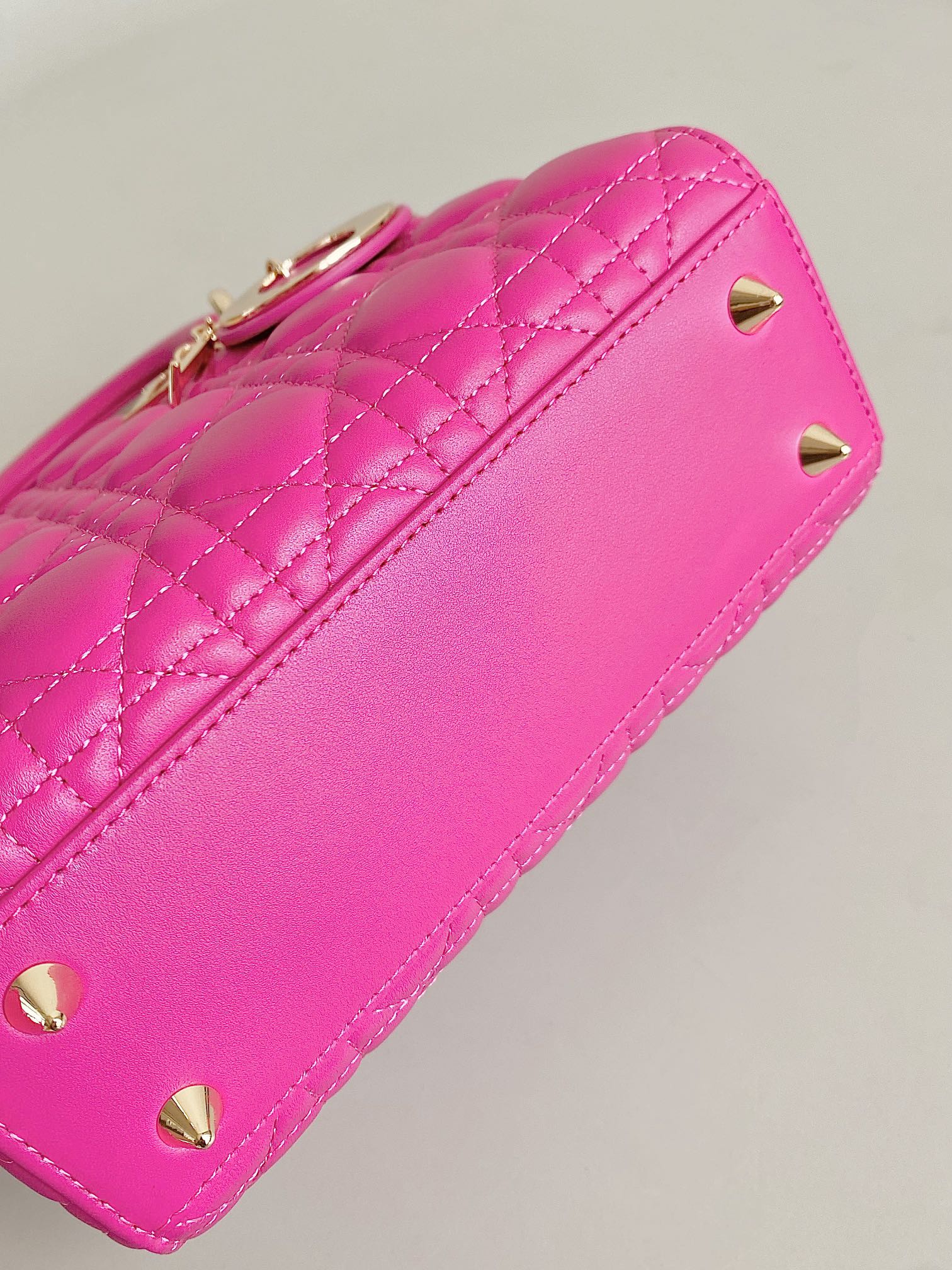 DIOR MEDIUM LADY 20 HANDBAG IN HOT PINK LAMBSKIN