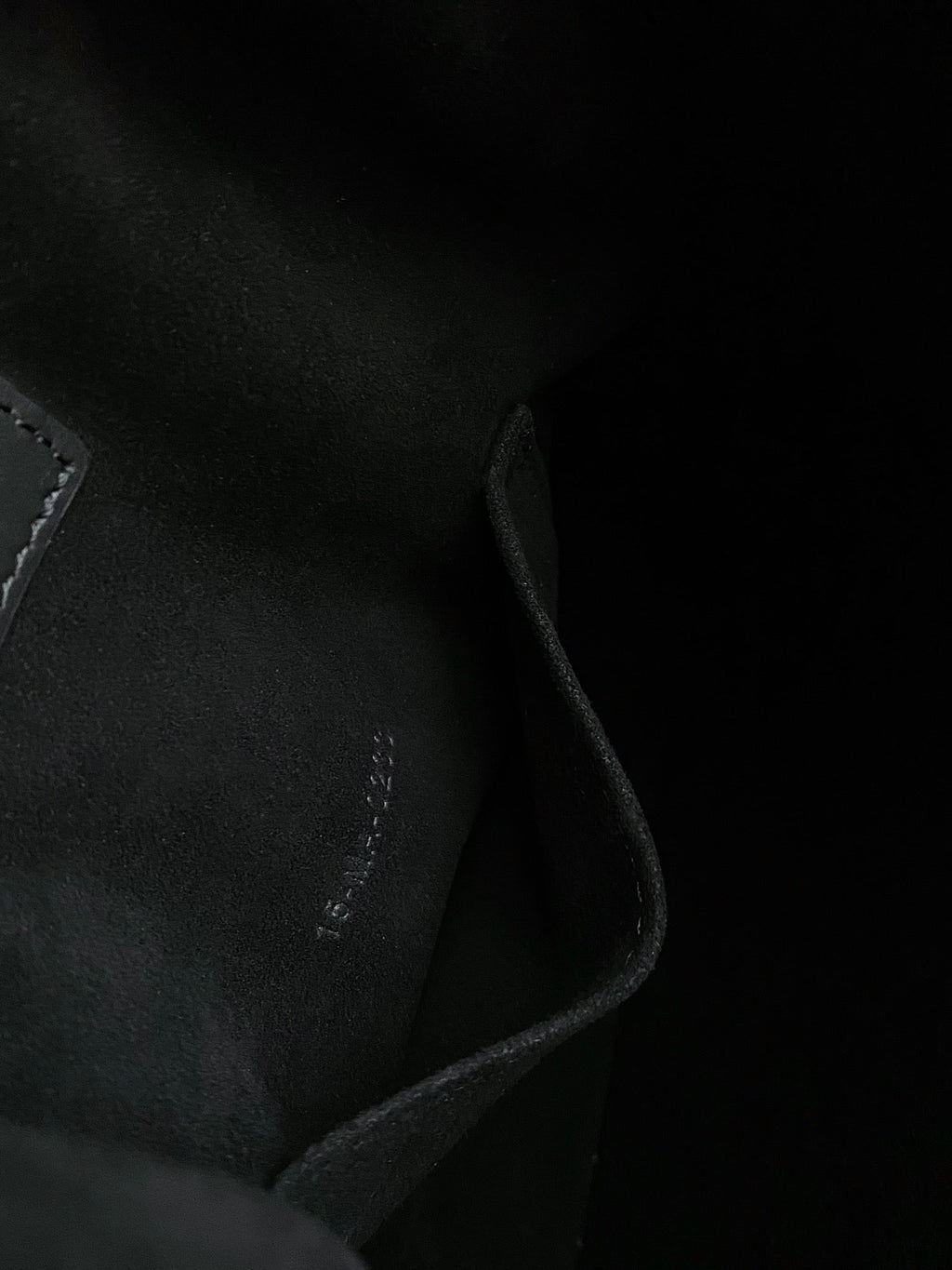 DIOR MEDIUM C'EST 24 IN BLACK CD-EMBOSSED CALFSKIN