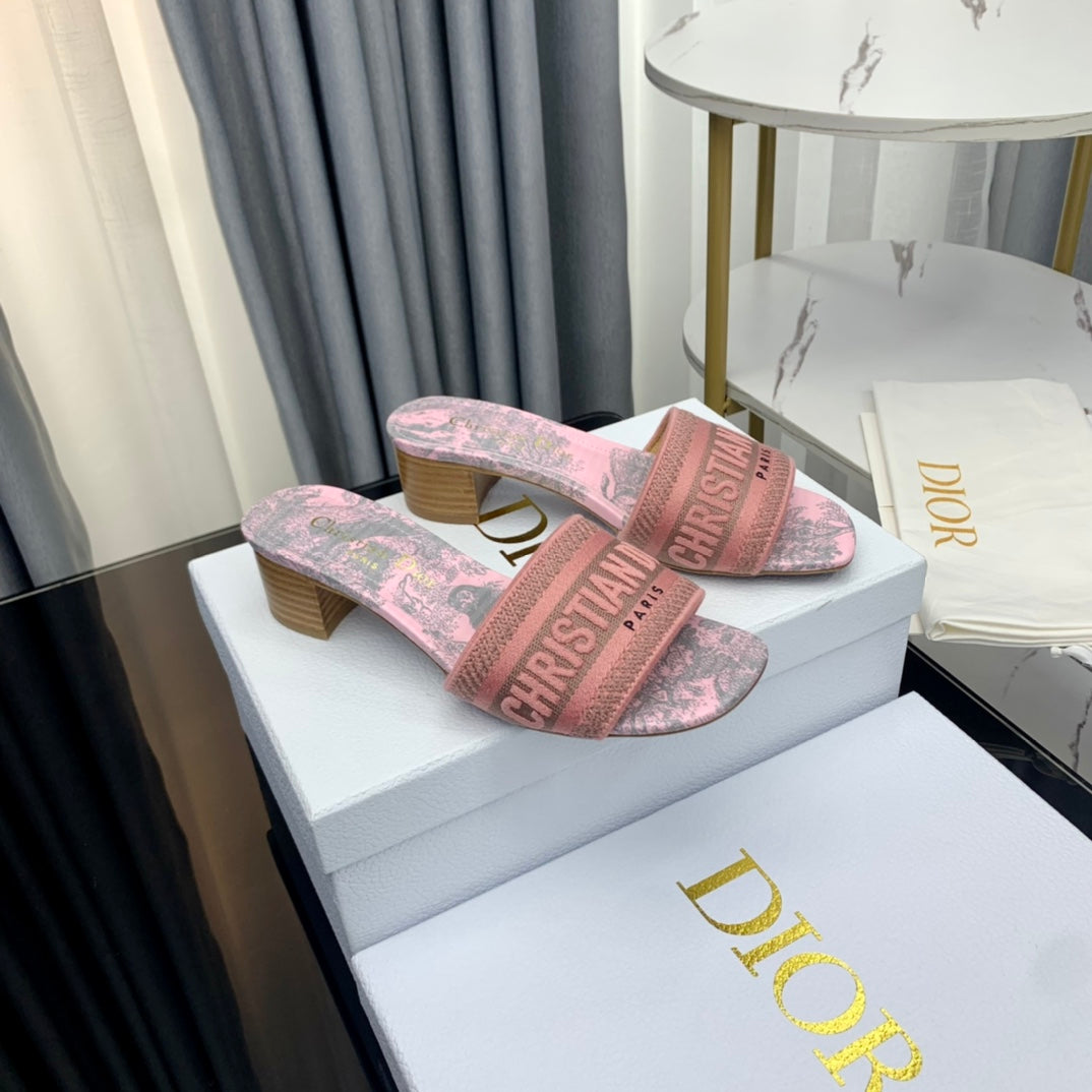DIOR CD Mule Dway Heeled Slide 45mm Style 78
