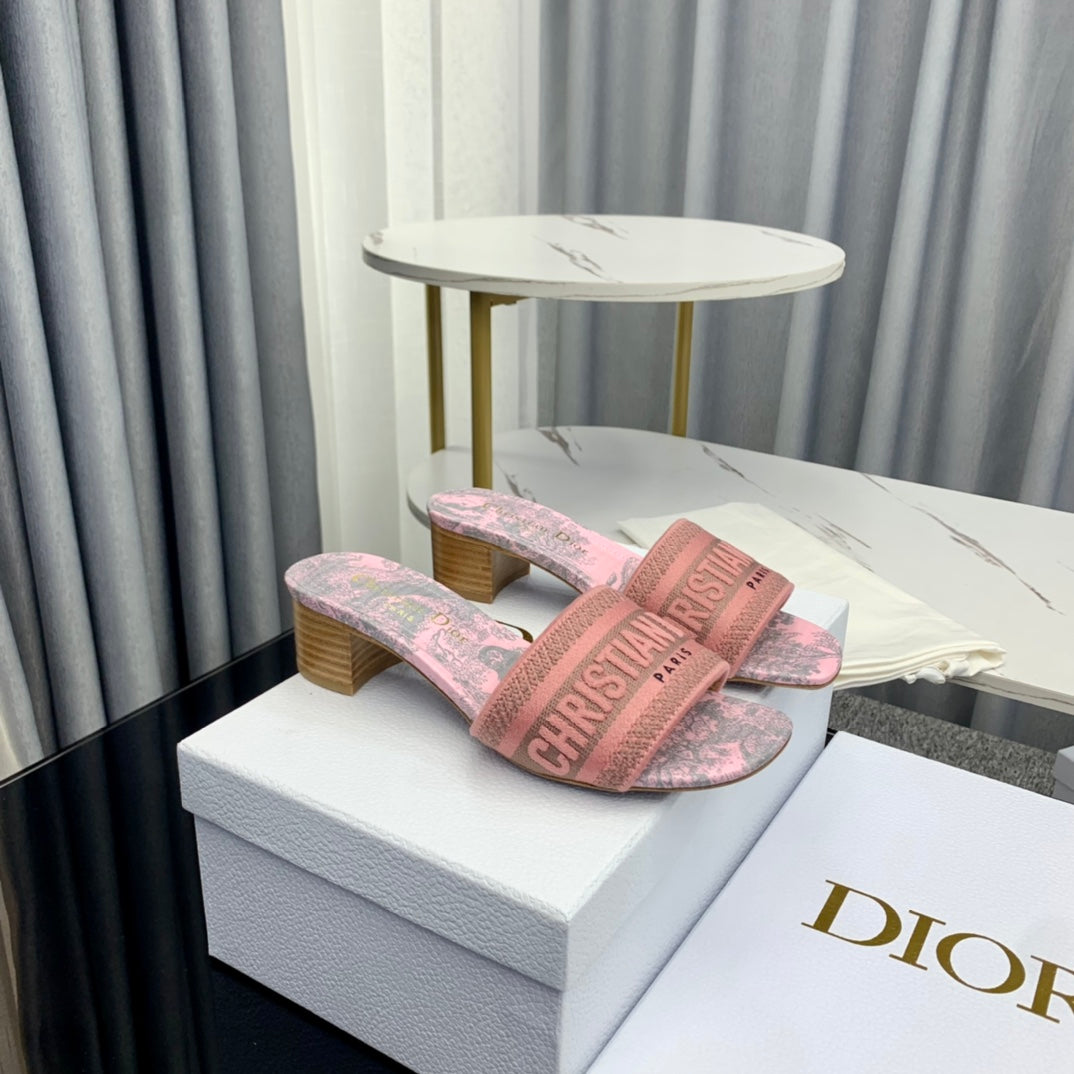 DIOR CD Mule Dway Heeled Slide 45mm Style 78