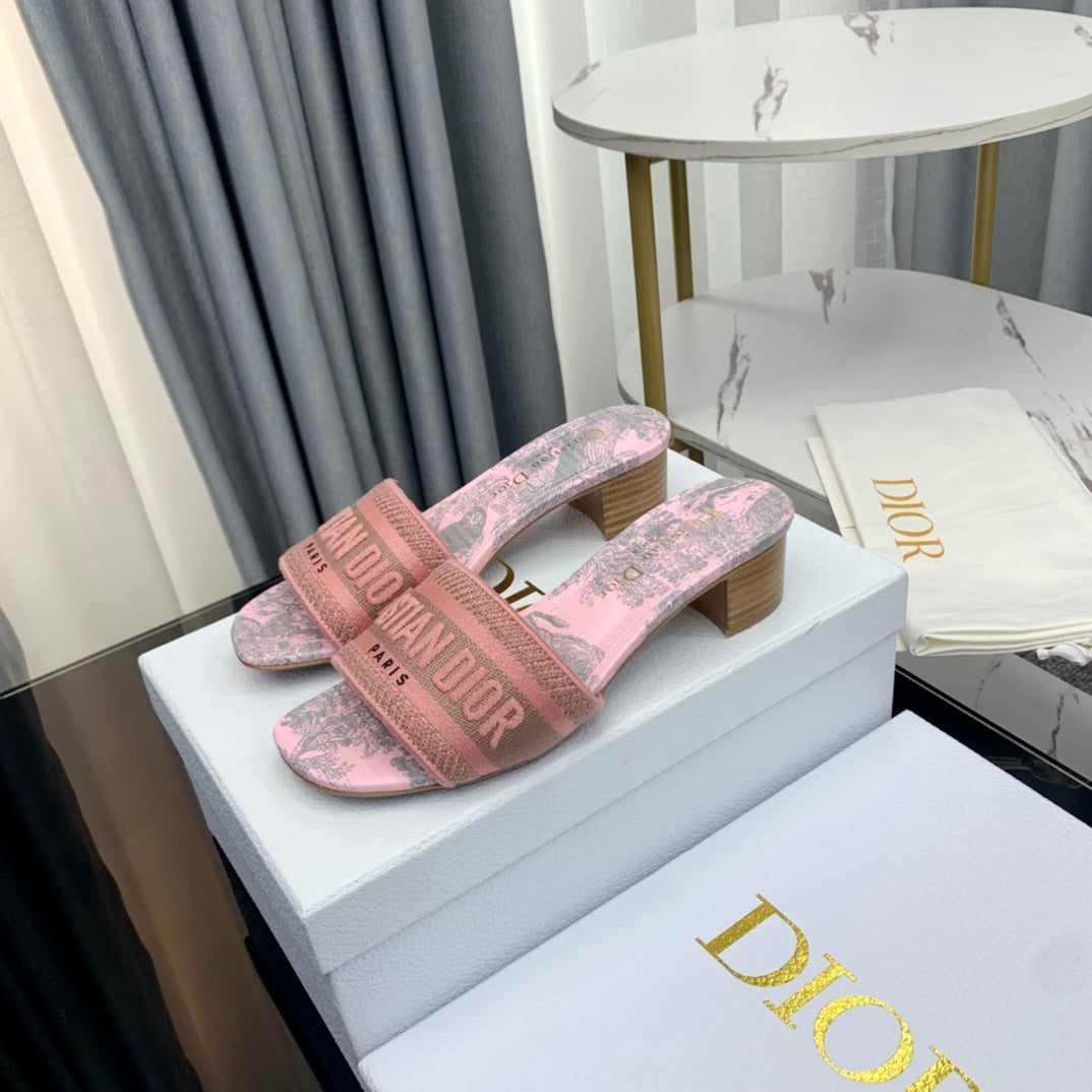 DIOR CD Mule Dway Heeled Slide 45mm Style 78