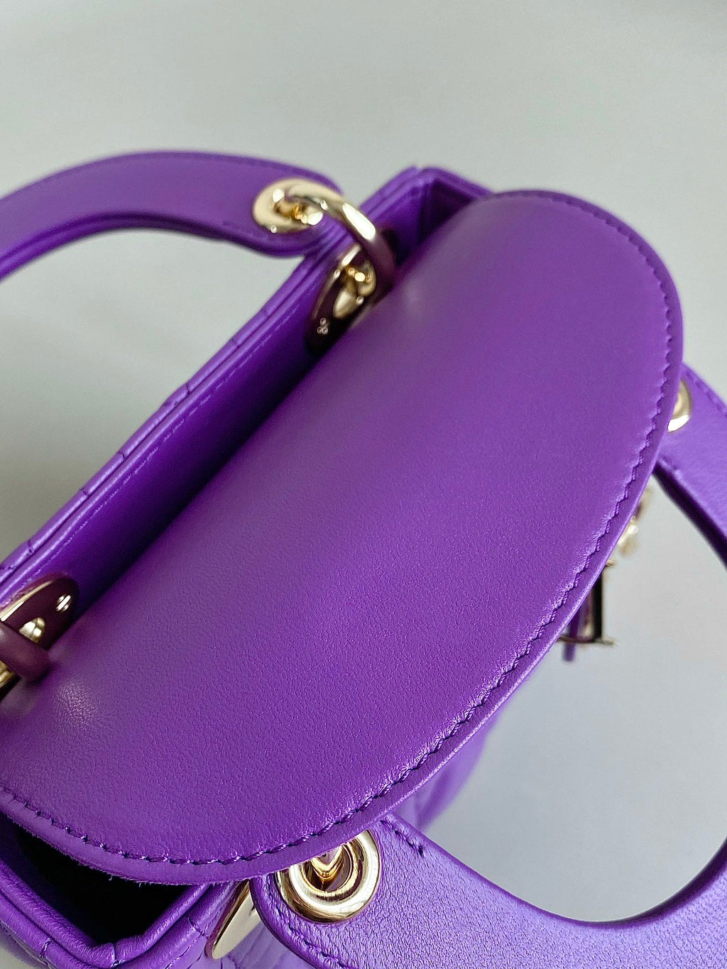 DIOR LADY 17 IN VIOLET PURPLE LAMBSKIN WITH CANNAGE PATTERN