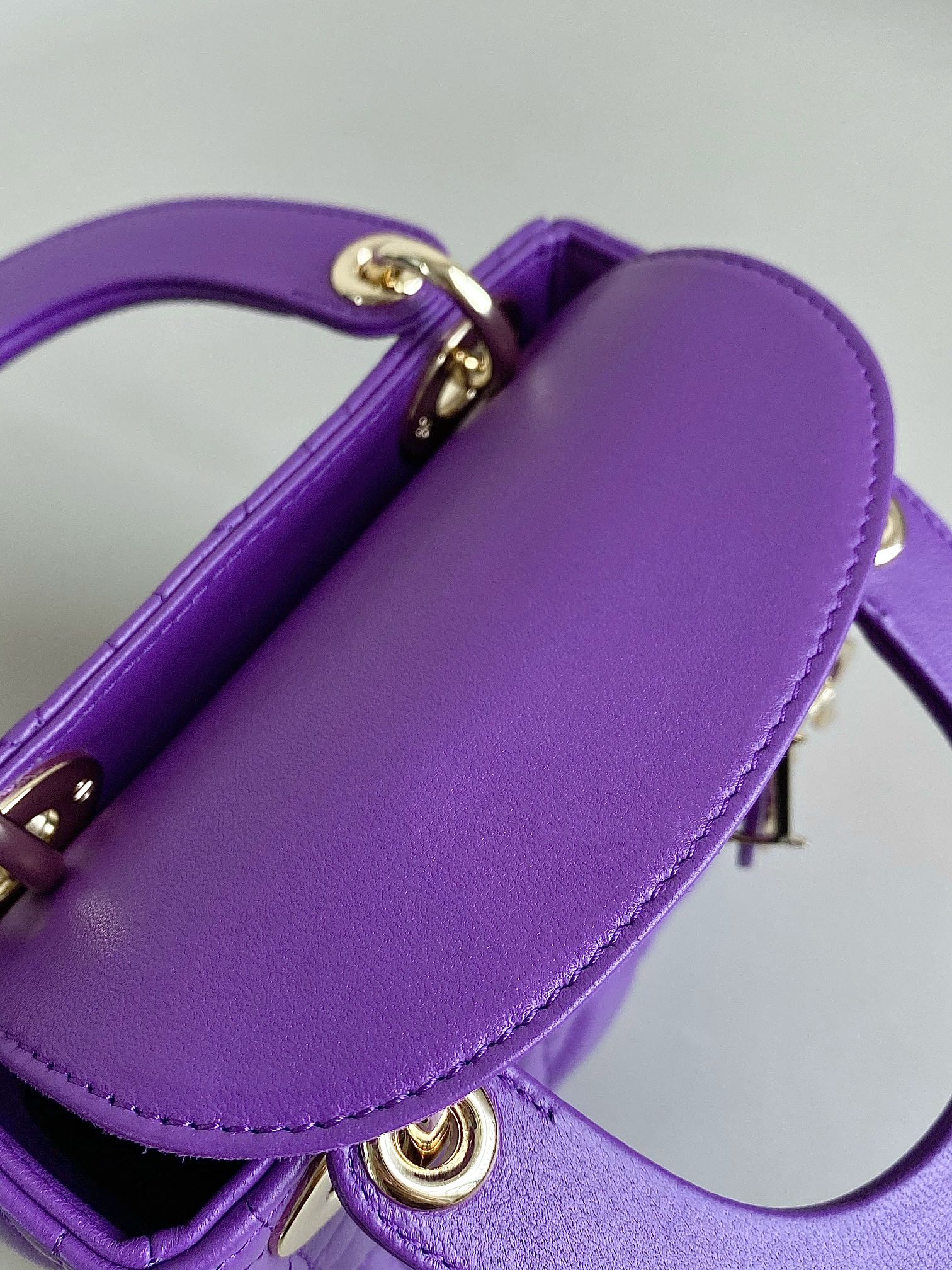 DIOR LADY 17 IN VIOLET PURPLE LAMBSKIN WITH CANNAGE PATTERN
