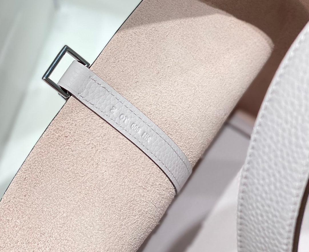 HERMES picotin lock 22 soft pink togo shw