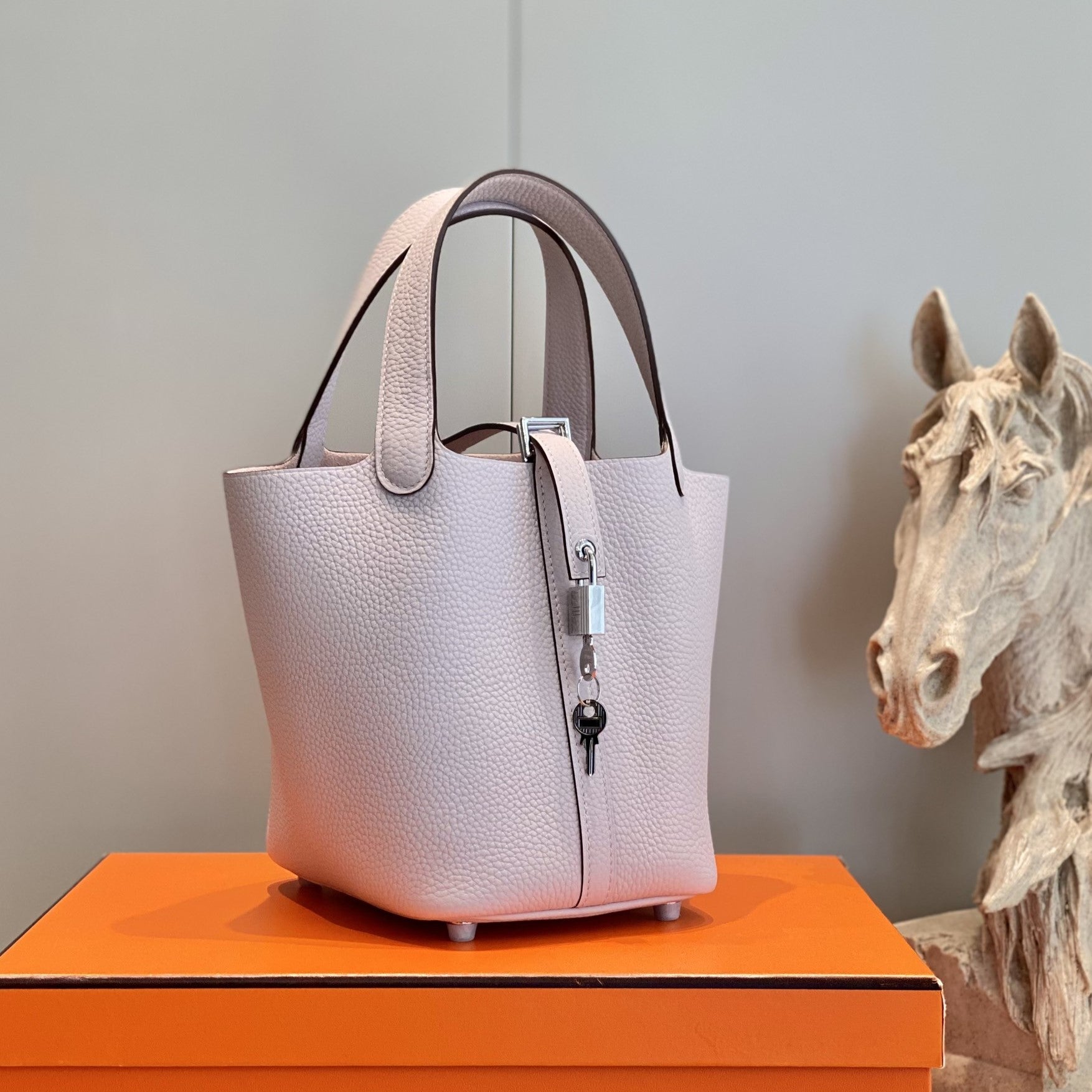 HERMES picotin lock 18 soft pink togo shw