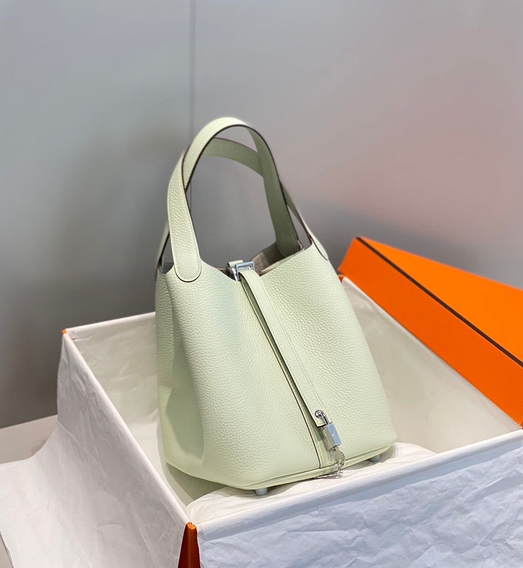 HERMES picotin lock 22 lime togo shw