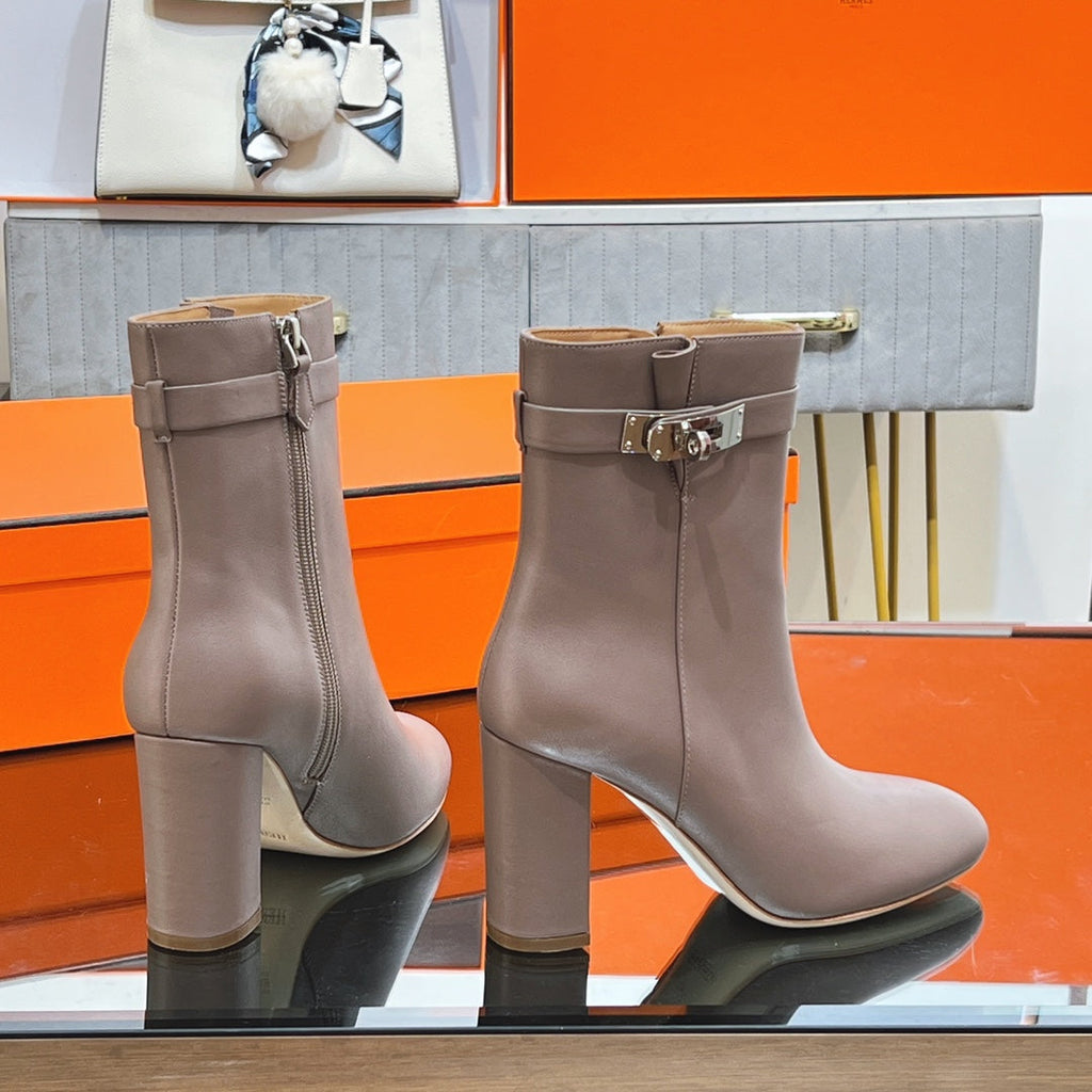 HERMES 25S SAINT GERMAIN ANKLE BOOTS 90 MM IN TAUPE BROWN LAMBSKIN WITH SILVER HARDWARE