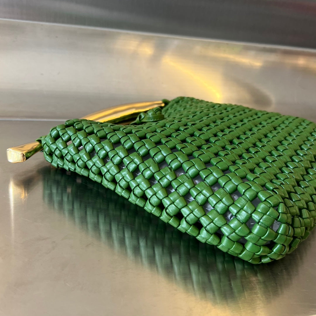 BOTTEGA VENETA SARDINE 29 BAG IN GREEN LAMBSKIN