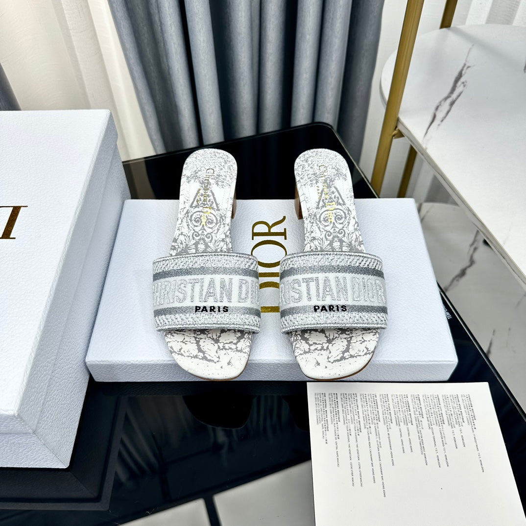 DIOR CD Mule Dway Heeled Slide 45mm Style 68